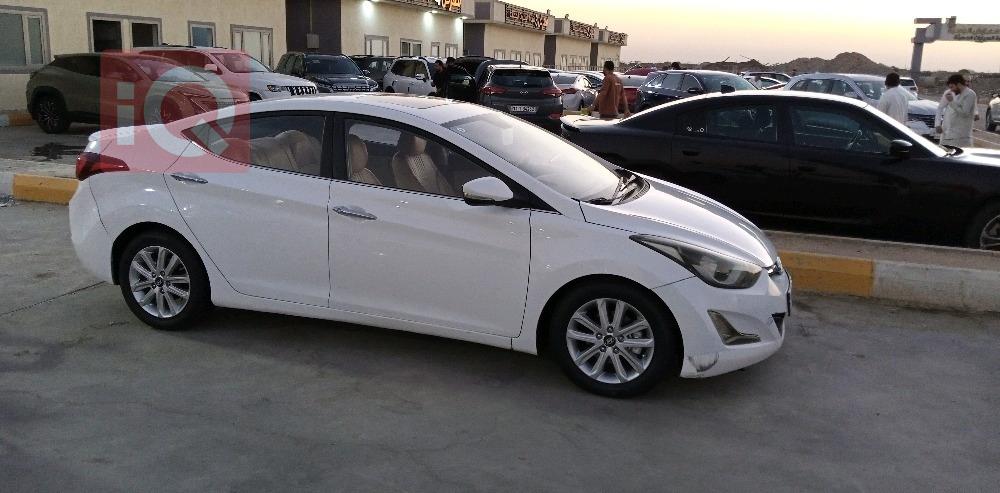 هیوندای ئەلەنترا